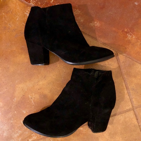 Shoes - Black suede booties size 8